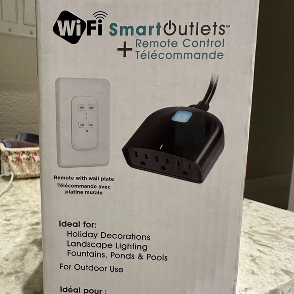WiFi Smart outlets+ Remote Control - Picture 4 of 8
